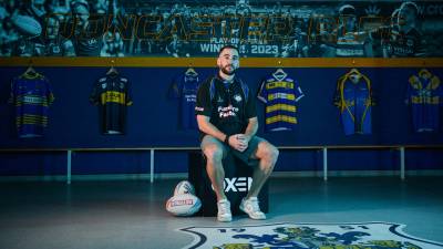 Horne 'couldn't pass up chance to sign Jones'