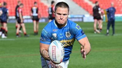 Watch the Dons in an open training session!